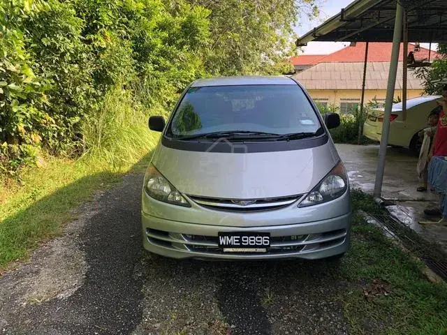 Toyota Estima