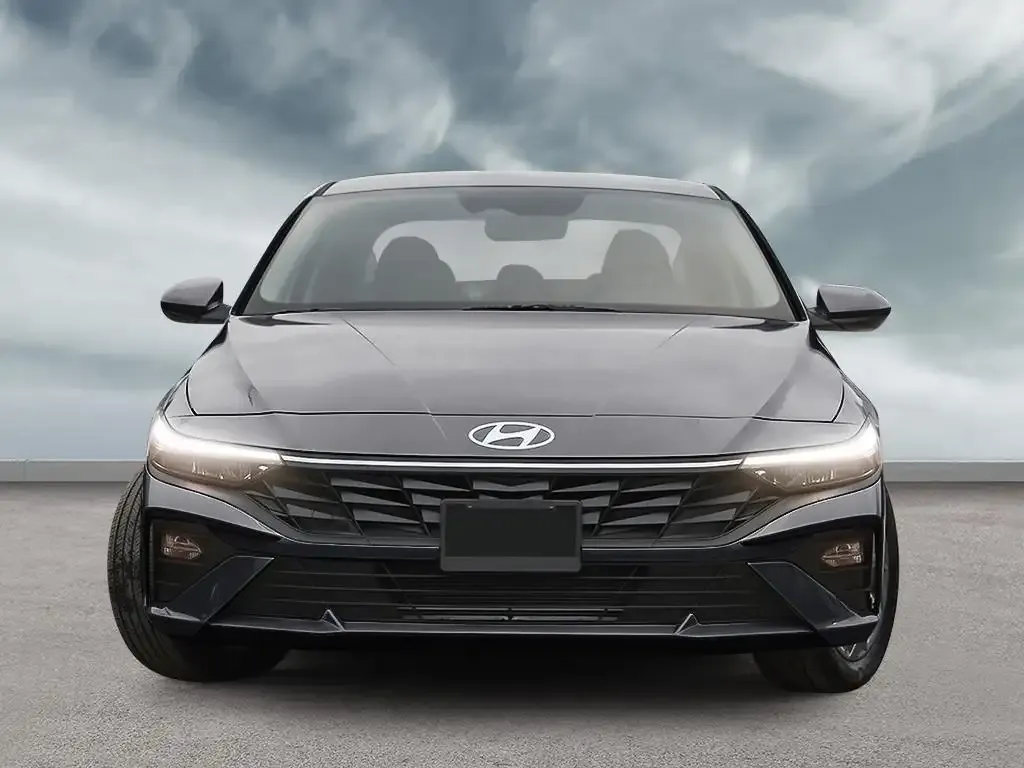 Hyundai Elantra 2026 photo 2