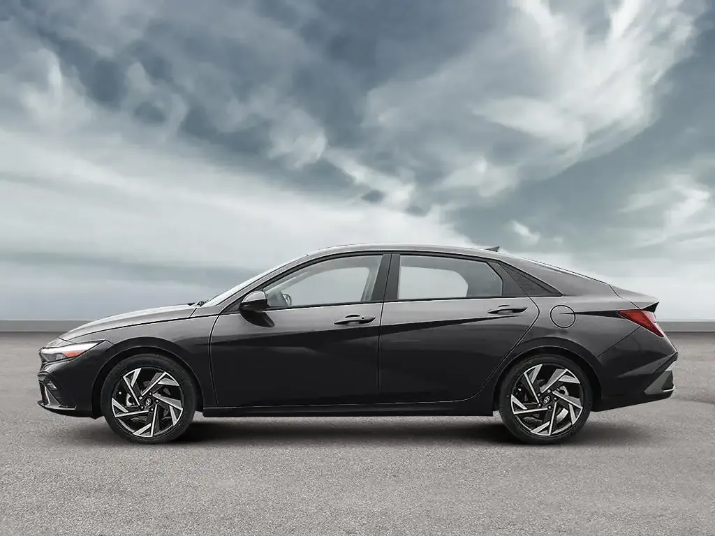 Hyundai Elantra 2026 photo 3