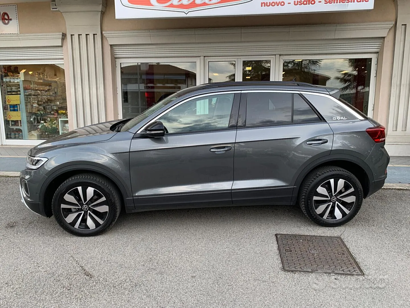 Volkswagen T-Roc 2024 photo 4