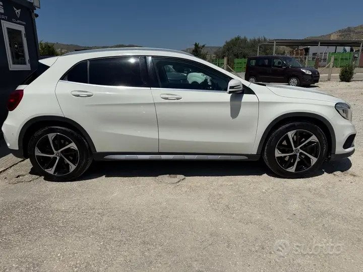 Mercedes-Benz Gla 2015 photo 4