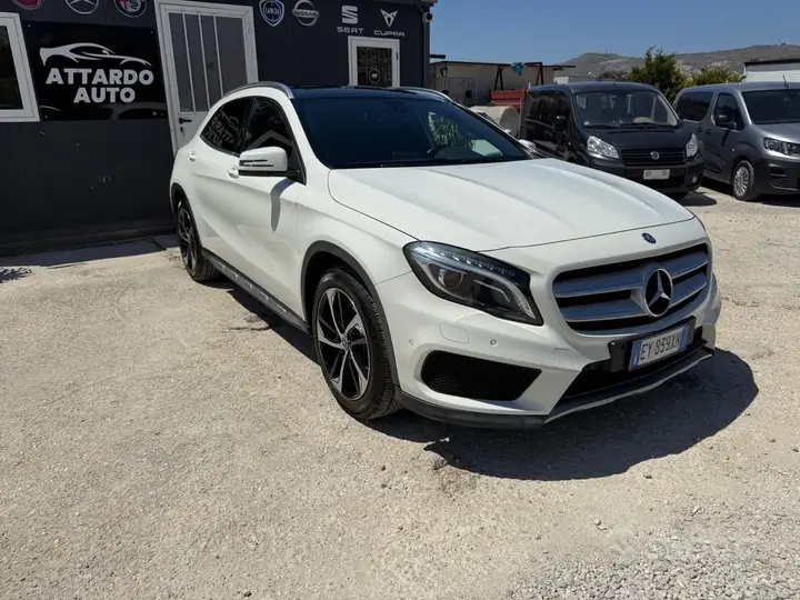 Mercedes-Benz Gla 2015 photo 3