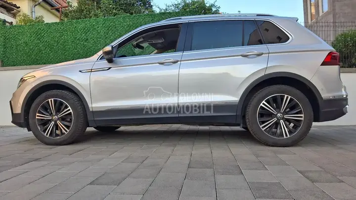 Volkswagen Tiguan 2022 photo 2