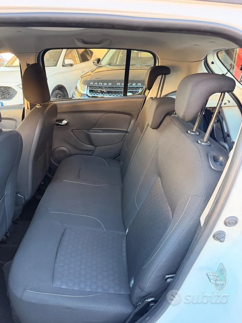 Dacia Sandero 2015 photo 5