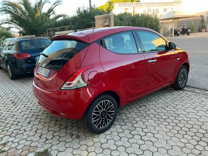 Lancia Ypsilon 2020 photo 4