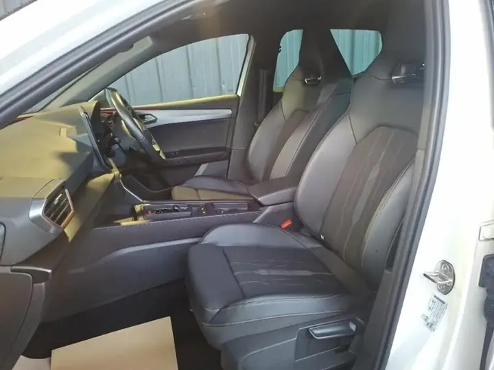 Cupra Leon 2023 photo 5