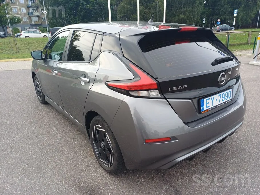Nissan Leaf 2022 photo 4
