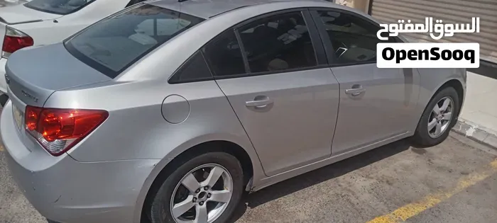 Chevrolet Cruze 2010 photo 3