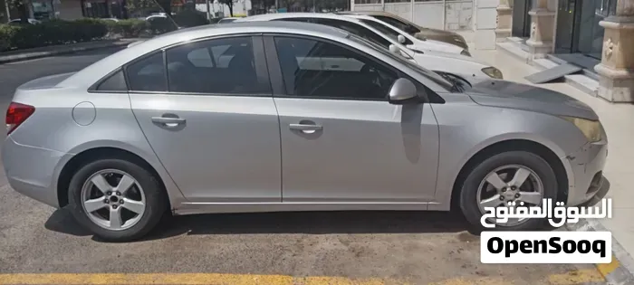 Chevrolet Cruze 2010 photo 2