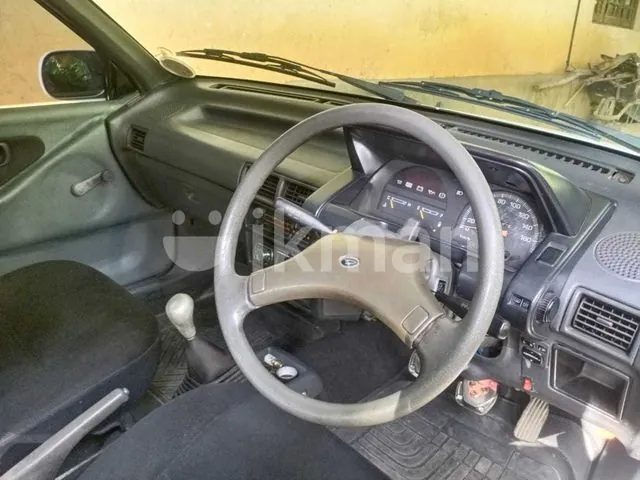 Daihatsu Charade 1988 photo 4