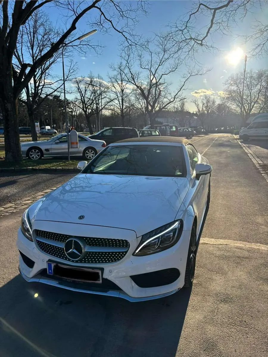 Mercedes-Benz C-Class 2018 photo 2