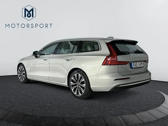 Volvo V60 2023 photo 4