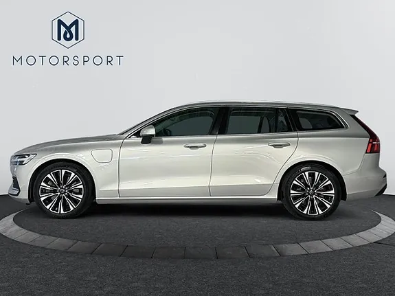 Volvo V60 2023 photo 3