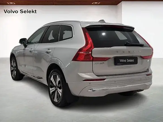 Volvo Xc60 2023 photo 2