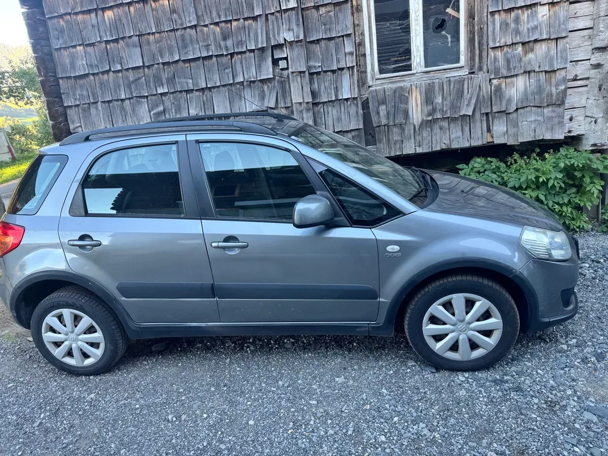 Suzuki Sx4 2006 photo 2