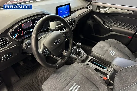 Ford Focus 2022 photo 5