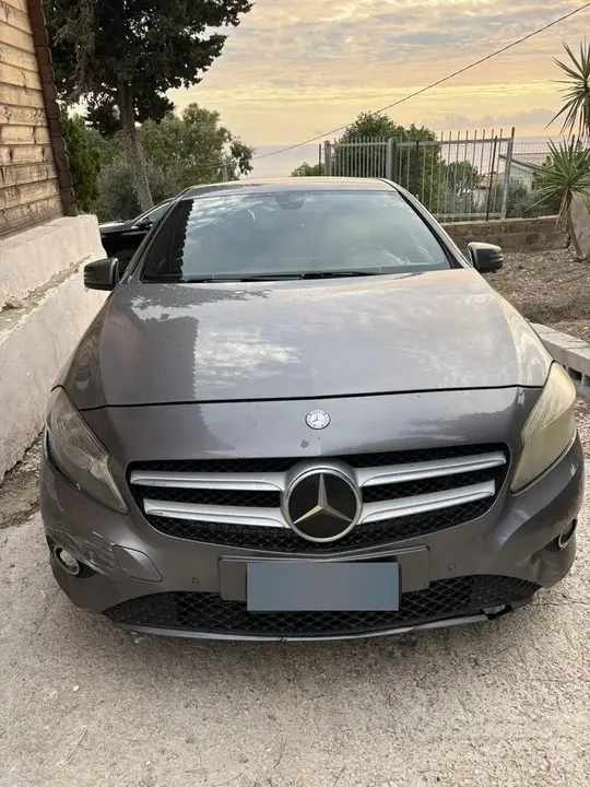 Mercedes-Benz A