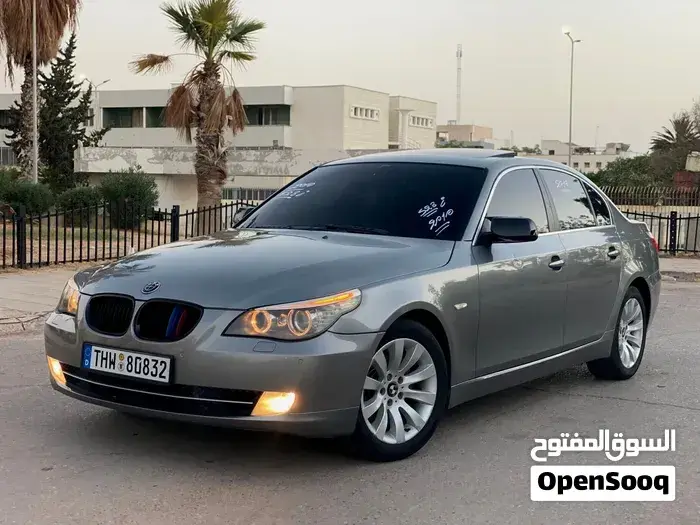 BMW 5 Series 2010 photo 4