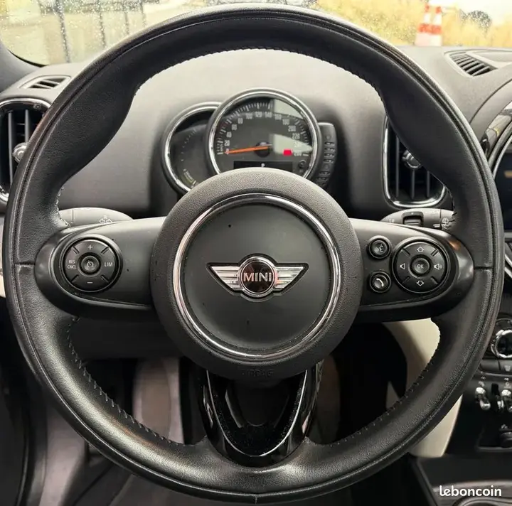 Mini Countryman 2017 photo 4