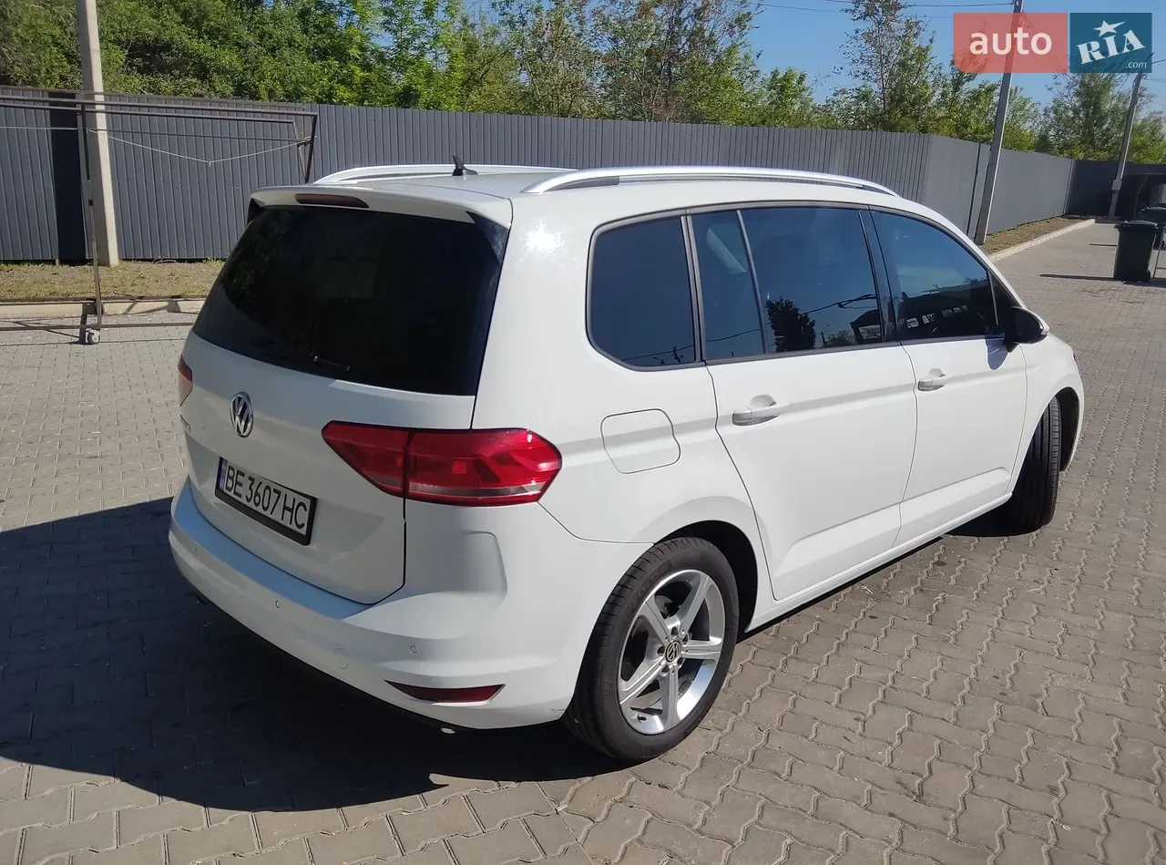 Volkswagen Touran 2018 photo 5