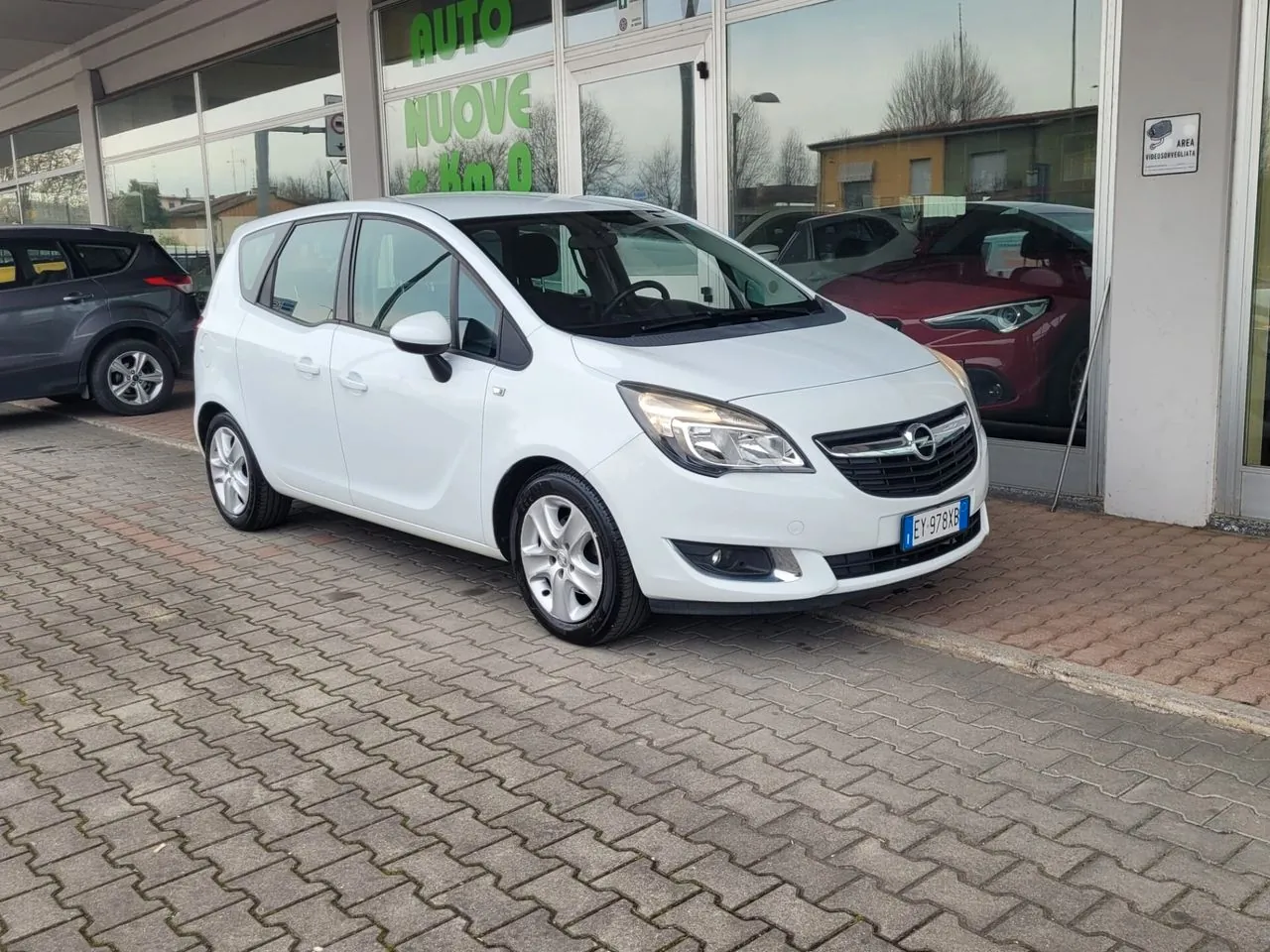 Opel Meriva 2015 photo 2