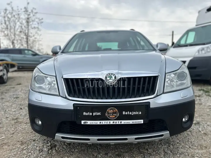 Skoda Octavia 2010 photo 5