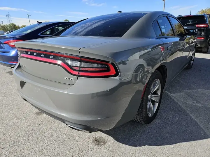 Dodge Charger 2017 photo 3