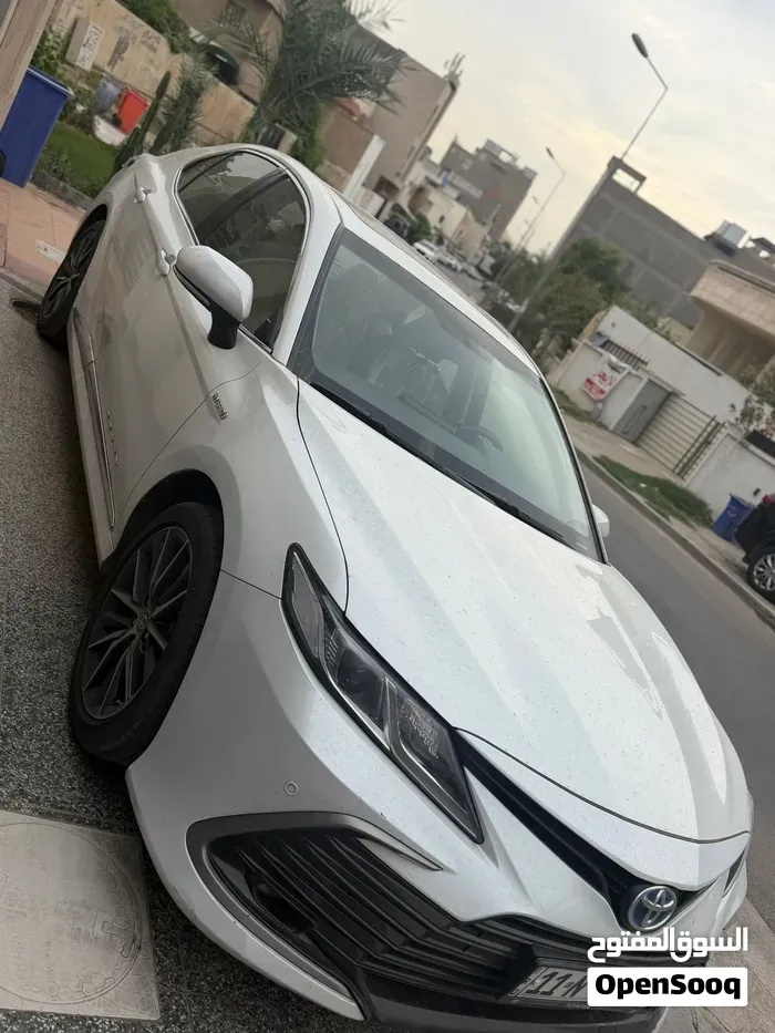 Toyota Camry 2024 photo 3