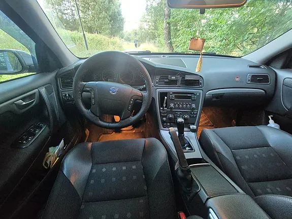 Volvo V70 2006 photo 3