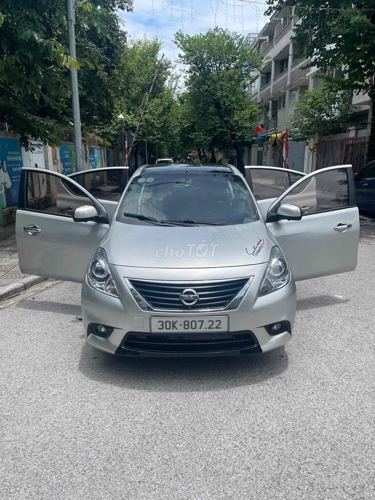 Nissan Sunny 2015 photo 3