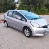 Honda Jazz 2011 photo 2