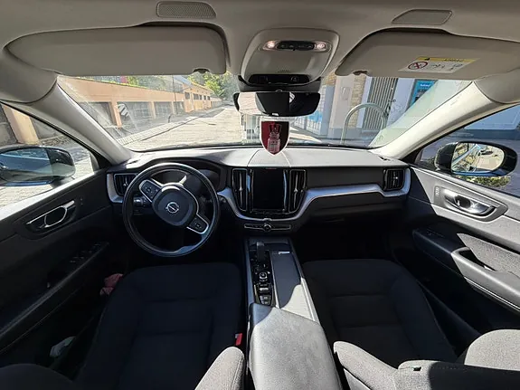 Volvo Xc60 2021 photo 3