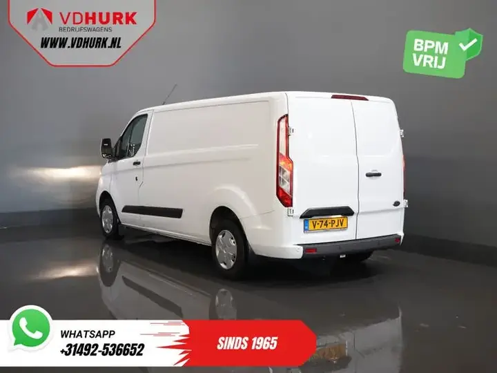 Ford Transit Custom 2023 photo 2