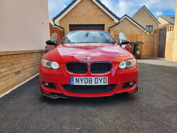 BMW 3 Series 2008 photo 2