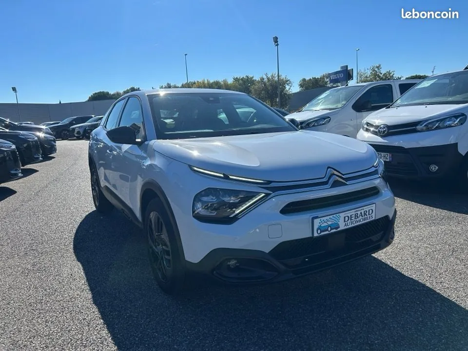 Citroen C4 2024 photo 3