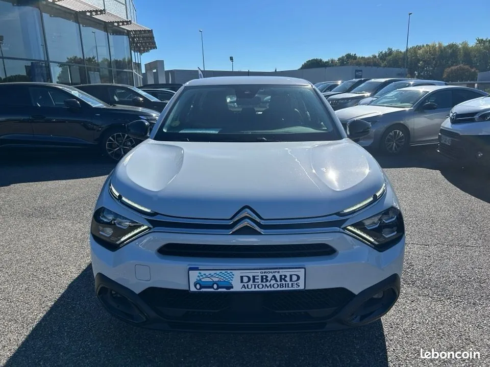 Citroen C4 2024 photo 2