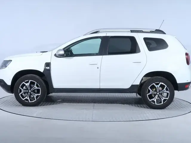 Dacia Duster 2020 photo 2