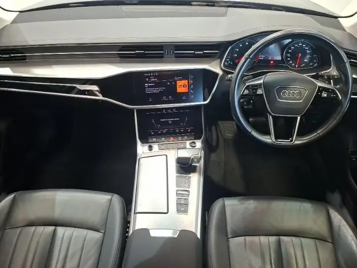 Audi A6 Avant 2021 photo 3