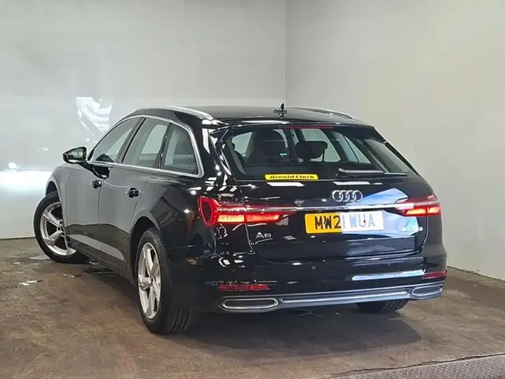 Audi A6 Avant 2021 photo 2