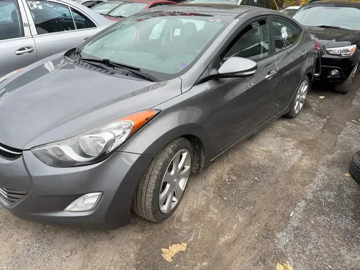 Hyundai Elantra 2013 photo 5