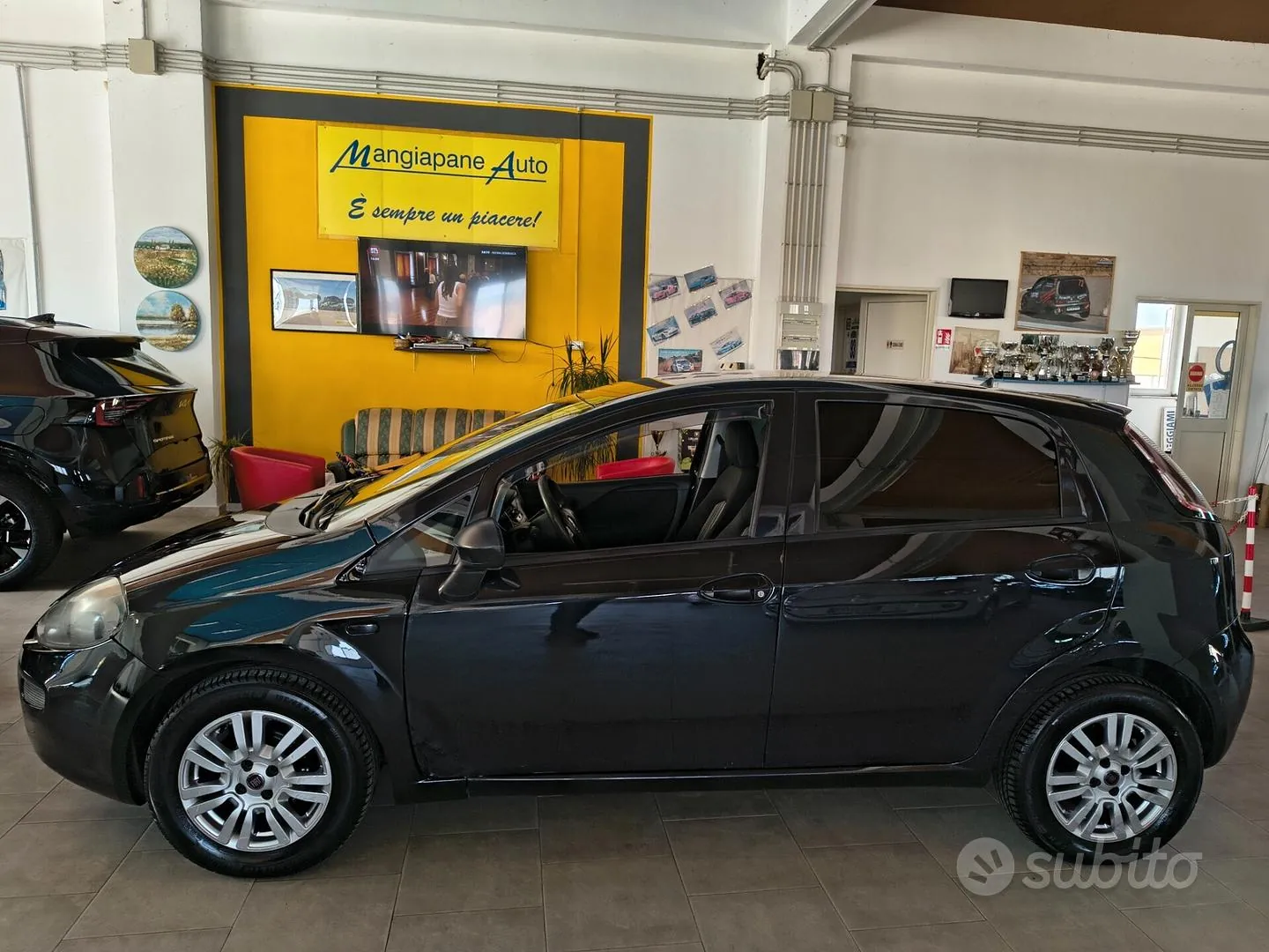 Fiat Punto Evo 2011 photo 3