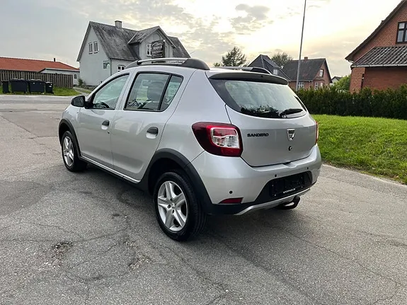 Dacia Sandero Stepway 2015 photo 5