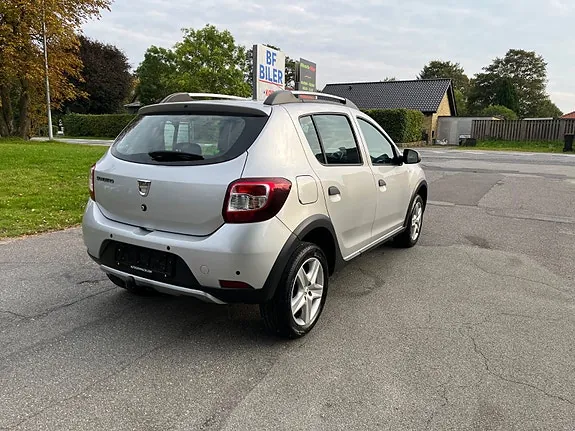 Dacia Sandero Stepway 2015 photo 4