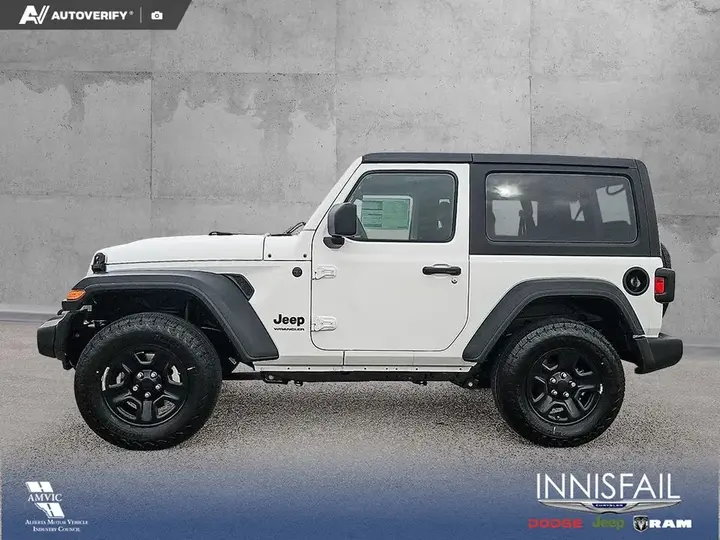 Jeep Wrangler 2026 photo 3