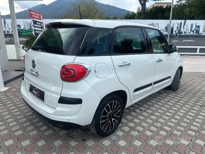 Fiat 500L 2019 photo 3