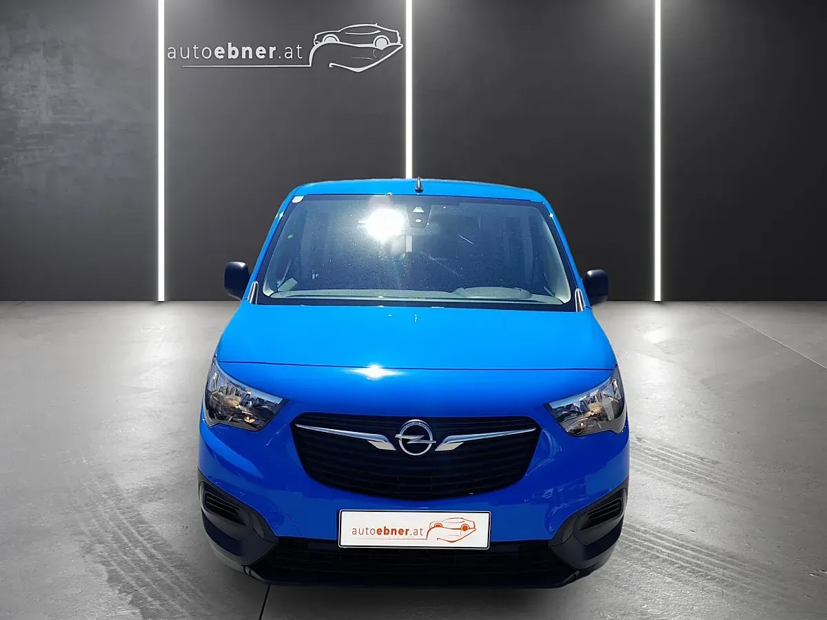 Opel Combo 2022 photo 2