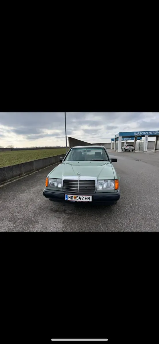 Mercedes-Benz Sonstige