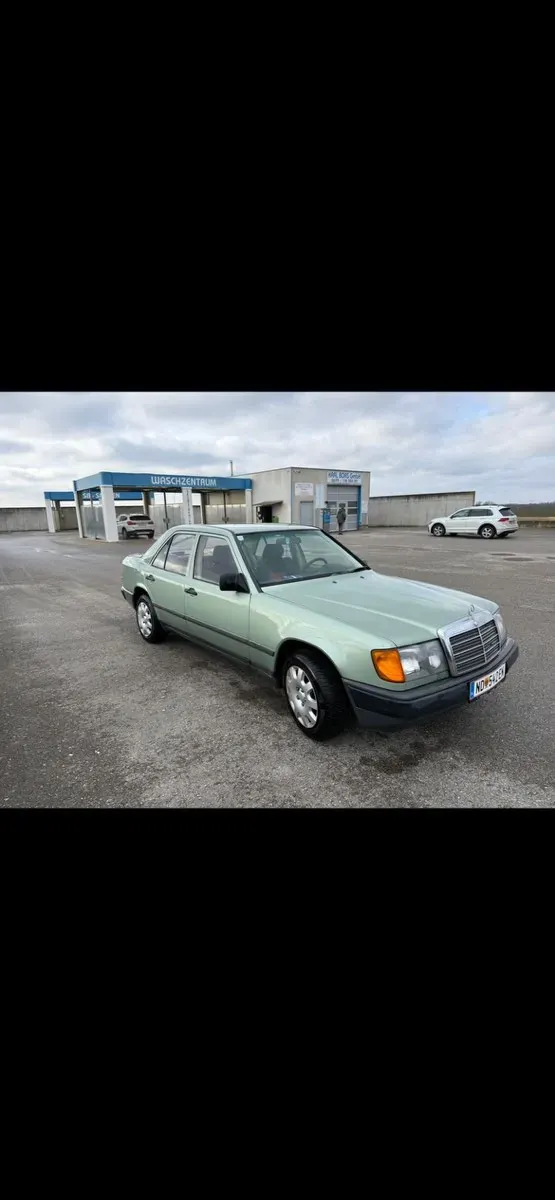Mercedes-Benz Sonstige 1987 photo 3