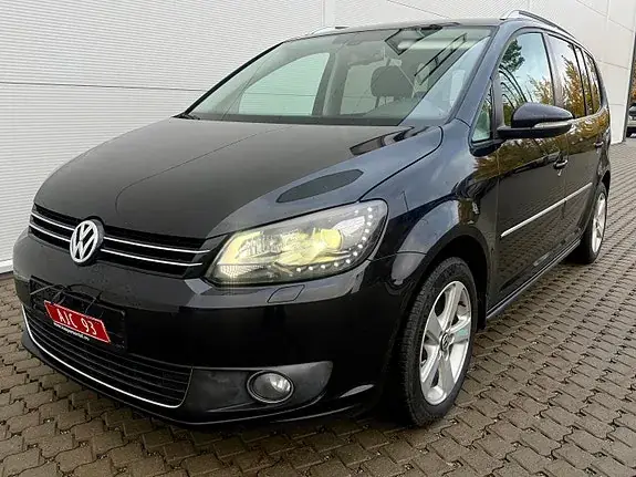 Volkswagen Touran 2012 photo 4