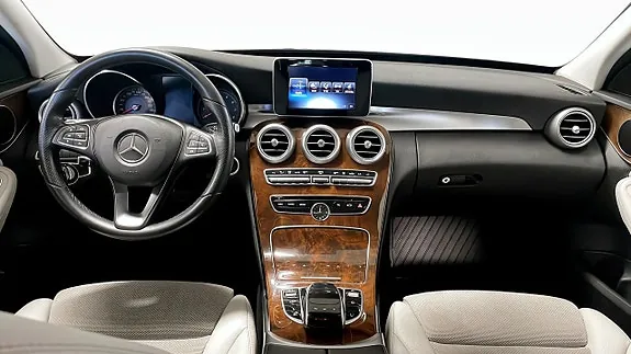 Mercedes-Benz C350 E 2017 photo 4